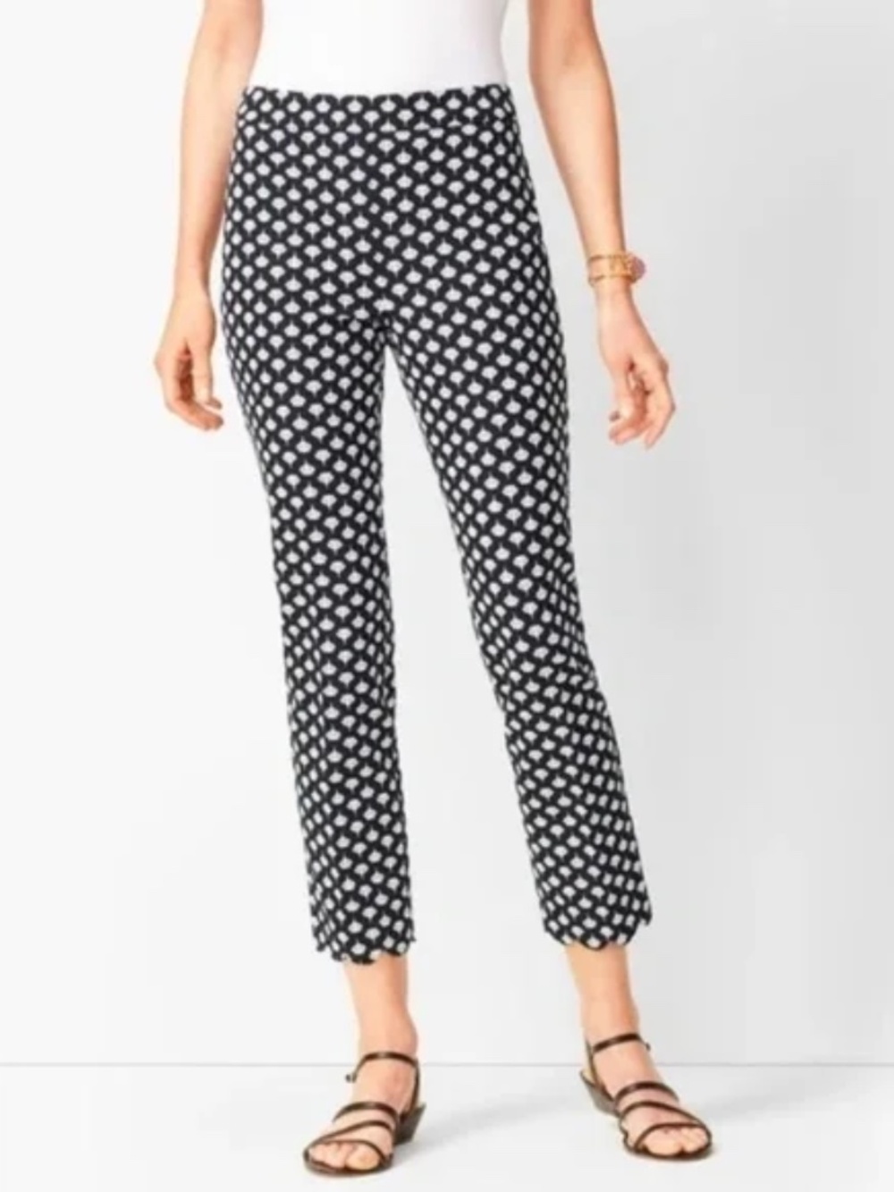Talbots Chatham Crop Scallop Hem Pants Tulip pattern size 4